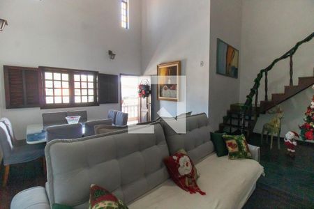 Sala de casa à venda com 2 quartos, 200m² em Barreto, Niterói