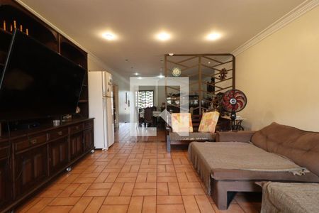 Sala de casa para alugar com 7 quartos, 560m² em Republica, Ribeirão Preto