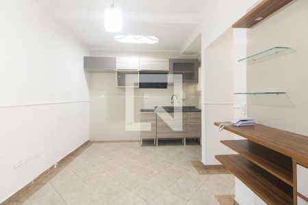 Sala  de casa de condomínio à venda com 2 quartos, 64m² em Chácara Seis de Outubro, São Paulo