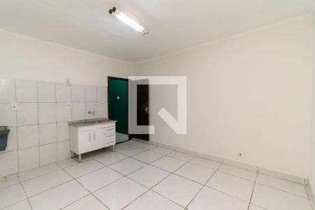 Sala de casa para alugar com 1 quarto, 40m² em Vila Ester, São Paulo