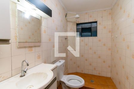 Banheiro de casa para alugar com 1 quarto, 40m² em Vila Ester, São Paulo