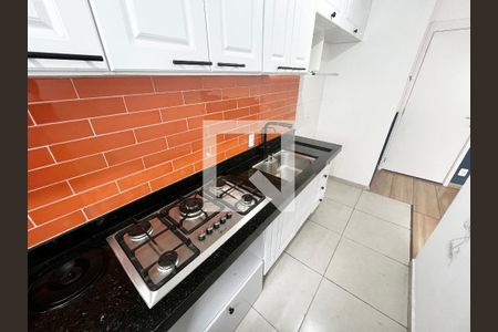 Cozinha e Área de Serviço de apartamento para alugar com 2 quartos, 43m² em Loteamento City Jaragua, São Paulo