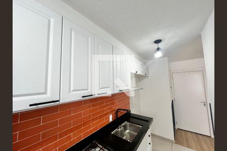 Cozinha e Área de Serviço de apartamento para alugar com 2 quartos, 43m² em Loteamento City Jaragua, São Paulo