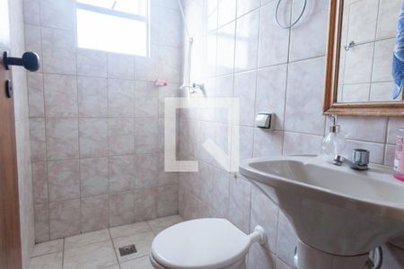 Banheiro Social de apartamento à venda com 2 quartos, 50m² em Floresta, Belo Horizonte