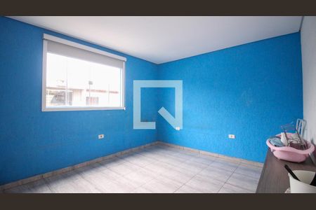 Quarto 2 de casa para alugar com 2 quartos, 200m² em Vila Tolstoi, São Paulo