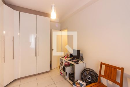 Quarto 2 de apartamento à venda com 2 quartos, 57m² em Umuarama, Osasco