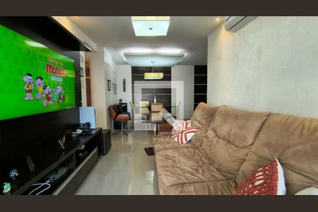 Sala de apartamento para alugar com 4 quartos, 113m² em Recreio dos Bandeirantes, Rio de Janeiro