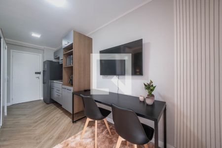 Quarto de kitnet/studio para alugar com 1 quarto, 27m² em Santo Amaro, São Paulo