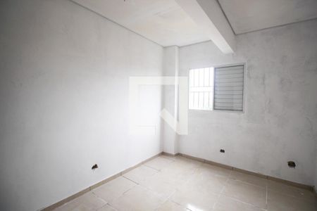 Quarto 2 de apartamento para alugar com 2 quartos, 67m² em Jardim Roberto, Taboão da Serra