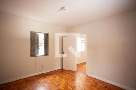 QUARTO 1 de casa para alugar com 2 quartos, 100m² em Vila Guaca, São Paulo
