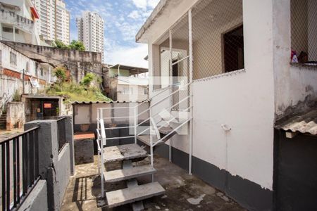 Varanda  de casa para alugar com 2 quartos, 100m² em Vila Guaca, São Paulo