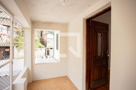 Varanda  de casa para alugar com 2 quartos, 100m² em Vila Guaca, São Paulo