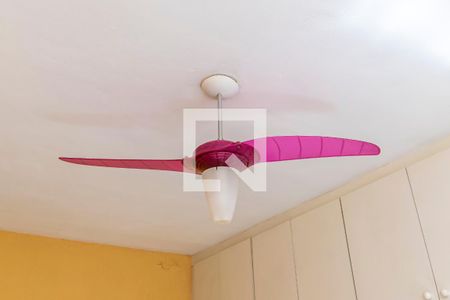 Quarto 1 de casa de condomínio para alugar com 2 quartos, 120m² em Ramos, Rio de Janeiro