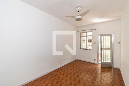 Sala de casa de condomínio para alugar com 2 quartos, 120m² em Ramos, Rio de Janeiro