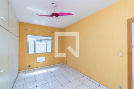 Quarto 1 de casa de condomínio para alugar com 2 quartos, 120m² em Ramos, Rio de Janeiro
