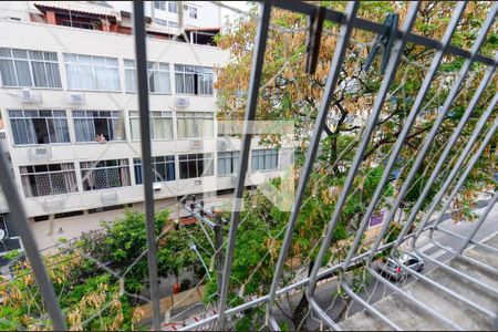 Quarto de apartamento para alugar com 1 quarto, 49m² em Grajaú, Rio de Janeiro