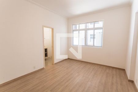 Suíte de apartamento para alugar com 5 quartos, 150m² em Centro, Belo Horizonte