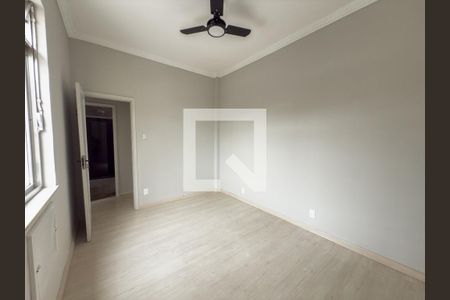 Quarto 1 de apartamento para alugar com 2 quartos, 55m² em Bonsucesso, Rio de Janeiro