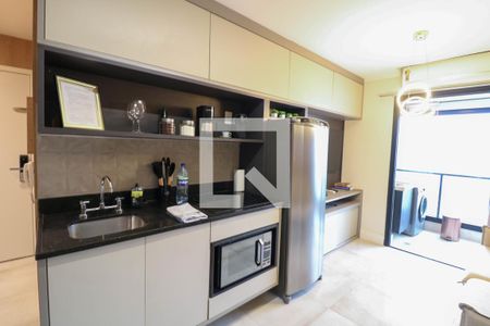 Sala/Cozinha de apartamento para alugar com 1 quarto, 38m² em Campo Belo, São Paulo