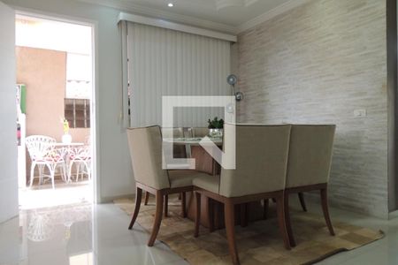 Sala de casa de condomínio para alugar com 3 quartos, 200m² em Pechincha, Rio de Janeiro