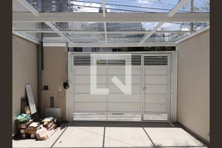 Garagem de casa à venda com 2 quartos, 257m² em Sumaré, São Paulo