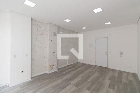 Sala/Cozinha/Área de Serviço  de apartamento à venda com 2 quartos, 70m² em Vila Carmosina, São Paulo