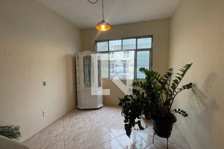 Sala de casa para alugar com 1 quarto, 70m² em Parque Duque, Duque de Caxias