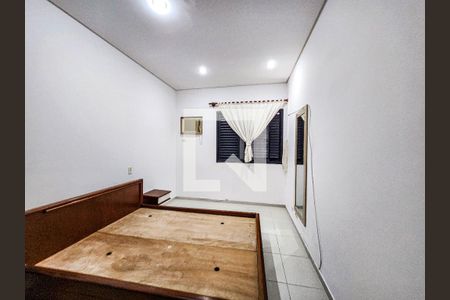 Quarto de apartamento para alugar com 1 quarto, 98m² em Embaré, Santos