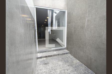 Entrada - Sala/Quarto de casa de condomínio para alugar com 1 quarto, 45m² em Taquara, Rio de Janeiro