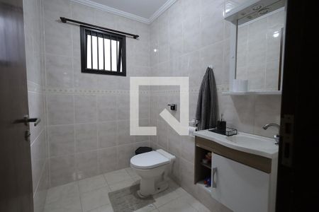 Banheiro de casa para alugar com 3 quartos, 180m² em Parque Novo Oratório, Santo André