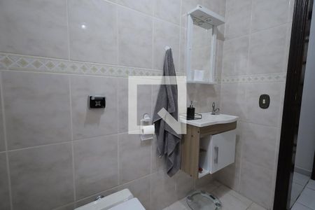 Banheiro de casa para alugar com 3 quartos, 180m² em Parque Novo Oratório, Santo André