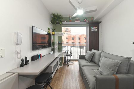 Sala - Cozinha Integrada de apartamento para alugar com 1 quarto, 30m² em Jardim Caravelas, São Paulo