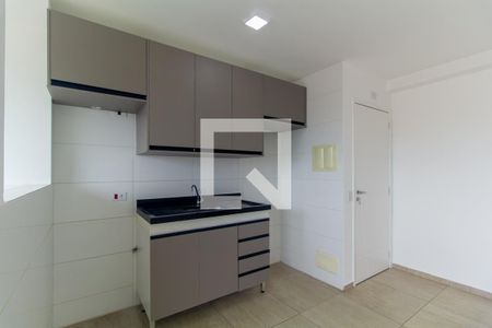 Sala/Cozinha de apartamento para alugar com 1 quarto, 39m² em Vila Formosa, São Paulo