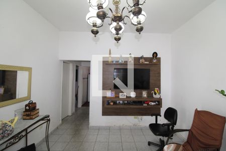 Sala de casa para alugar com 2 quartos, 80m² em Vila Vitorio Mazzei, São Paulo