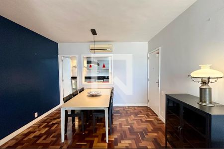 Sala de apartamento para alugar com 3 quartos, 97m² em Copacabana, Rio de Janeiro