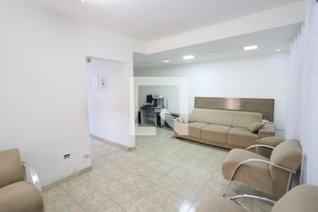 Sala de casa à venda com 4 quartos, 279m² em Pestana, Osasco