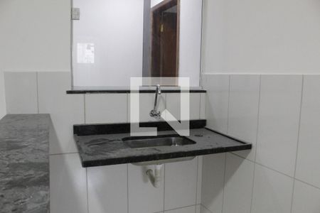 Sala/Cozinha de apartamento para alugar com 1 quarto, 40m² em Tanque, Rio de Janeiro