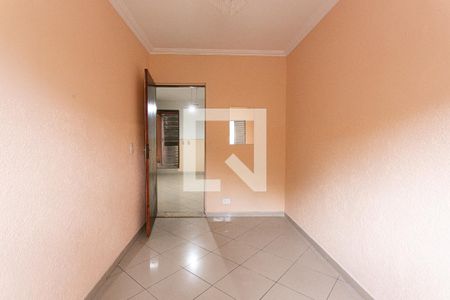 Quarto de casa para alugar com 2 quartos, 120m² em Vila Araguaia, São Paulo
