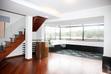 Sala 1 de apartamento para alugar com 4 quartos, 300m² em Menino Deus, Porto Alegre