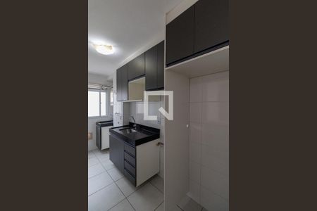 Sala/Cozinha/Área de Serviço  de apartamento para alugar com 2 quartos, 43m² em Colônia (zona Leste), São Paulo