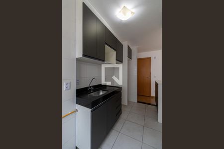 Sala/Cozinha/Área de Serviço  de apartamento para alugar com 2 quartos, 43m² em Colônia (zona Leste), São Paulo