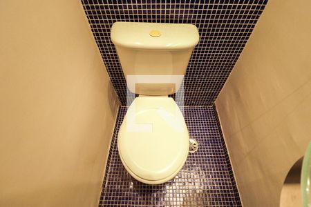 Lavabo de apartamento para alugar com 3 quartos, 95m² em Vila Romero, São Paulo