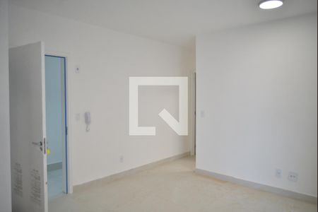 Sala de apartamento para alugar com 1 quarto, 47m² em Parque das Nações, Santo André