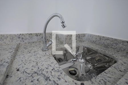 Sala / Cozinha / Área de Serviço de apartamento para alugar com 1 quarto, 47m² em Parque das Nações, Santo André