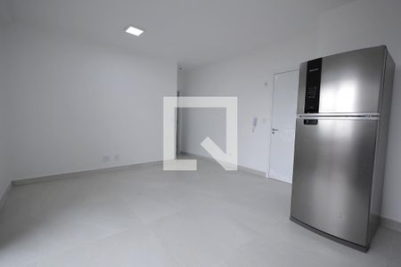 Sala / Cozinha / Área de Serviço de apartamento para alugar com 1 quarto, 47m² em Parque das Nações, Santo André