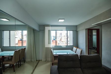 Sala de apartamento para alugar com 2 quartos, 66m² em Manacás, Belo Horizonte