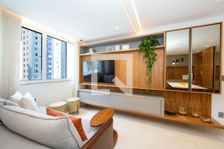 SALA de apartamento para alugar com 2 quartos, 75m² em Belvedere, Belo Horizonte