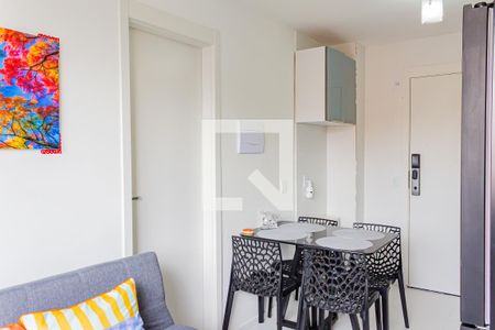 Sala/Cozinha de apartamento para alugar com 1 quarto, 25m² em Barra Funda, São Paulo
