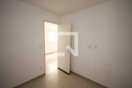 Quarto 1 de casa para alugar com 2 quartos, 34m² em Cidade Líder, São Paulo