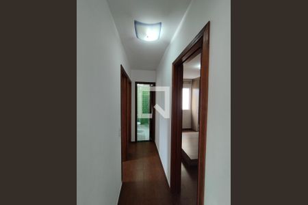 Corredor de apartamento para alugar com 3 quartos, 63m² em Jardim Botucatu, São Paulo